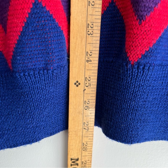 Vintage GANT Rugger Wool Blend Blue Pink Geometric Sweater Crewneck - Picture 5 of 8